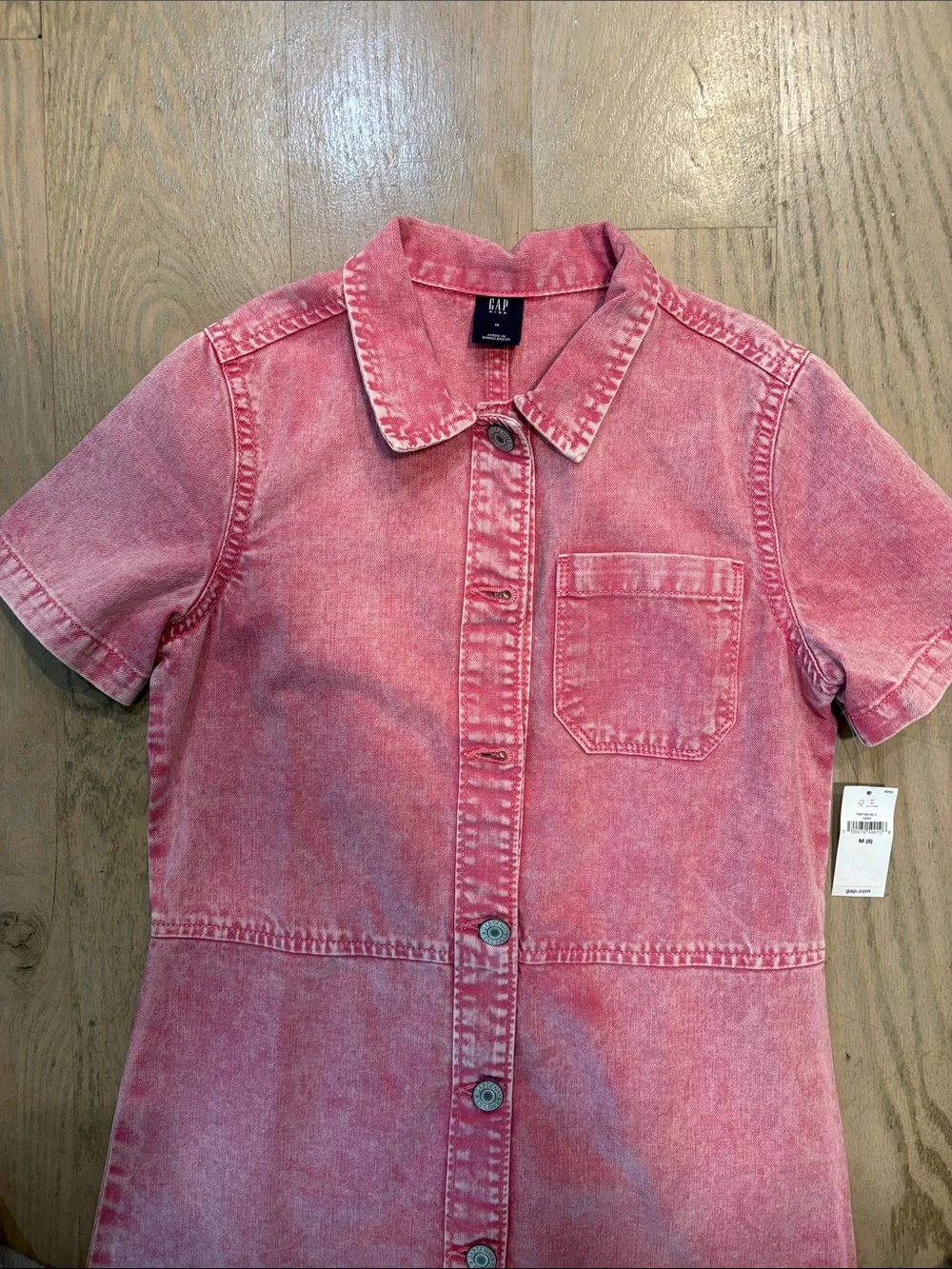GAP Pink Washed Denim Button-Front Dress. NWT. Size M (8)